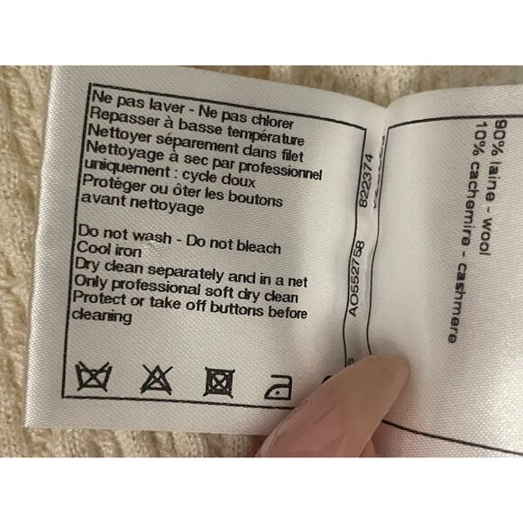 Chanel Cream Ribbed Knit Sweater With Button Shoulder Detail & Textured Design - Picture 13 of 15